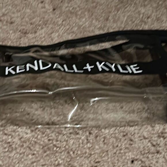 Kendall + Kylie Zip Top Makeup Bag Clear Cosmetic Travel Kardashian Jenner New - Picture 8 of 9